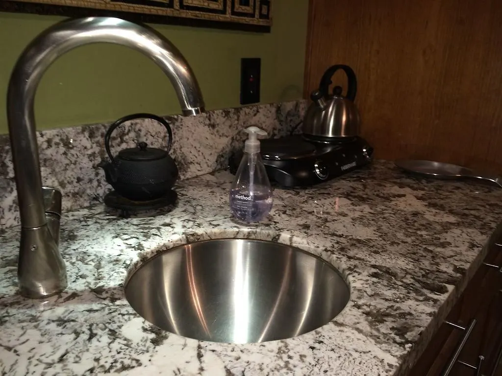 Bed & Breakfast Portlandia Villa